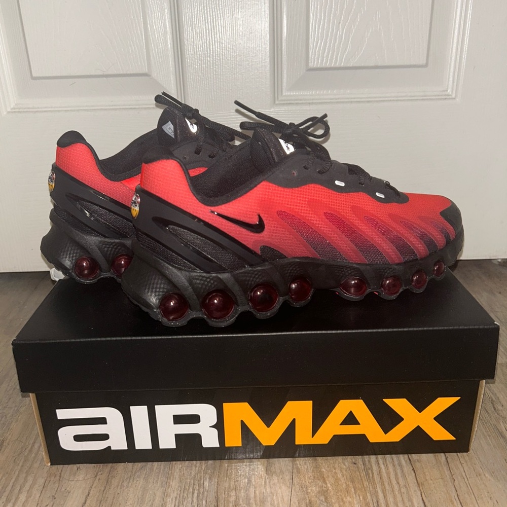 Nike Air Max DN8 Athletic Shoes